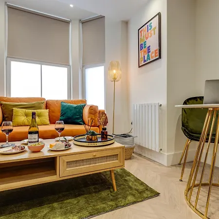 Appartement Stylish North Bay & Town