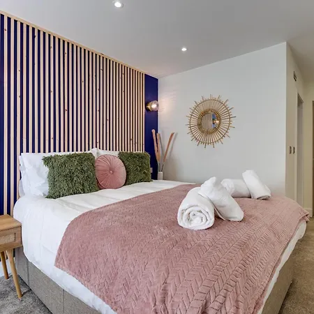 1 - North Marine Apartament Scarborough